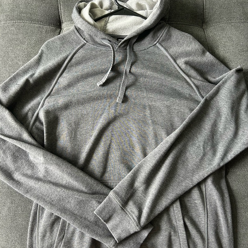 Like new Men’s grey hoodie